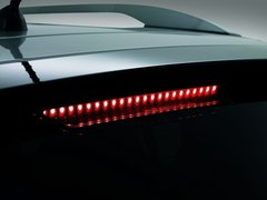 2011款 2.0L 自动 GL 两驱版 5座