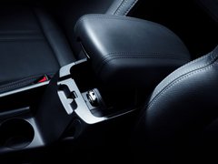 2011款 2.0L 自动 GL 两驱版 5座