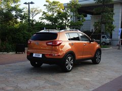 2011款 2.0L 自动 GL 两驱版 5座