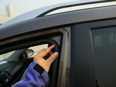 2011款 2.0L 自动 GL 两驱版 5座