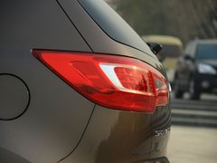 2011款 2.0L 自动 GL 两驱版 5座