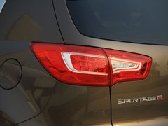 2011款 2.0L 自动 GL 两驱版 5座