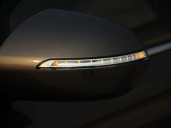 2011款 2.0L 自动 GL 两驱版 5座