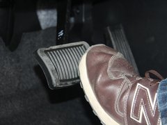 2011款 2.0L 自动 GL 两驱版 5座