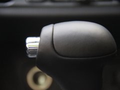 2011款 2.0L 自动 GL 两驱版 5座