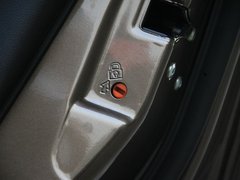 2011款 2.0L 自动 GL 两驱版 5座