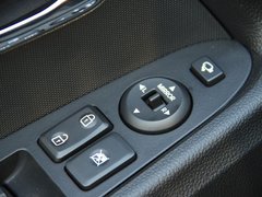 2011款 2.0L 自动 GL 两驱版 5座