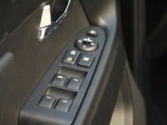 2011款 2.0L 自动 GL 两驱版 5座