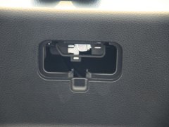2011款 2.0L 自动 GL 两驱版 5座