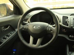 2011款 2.0L 自动 GL 两驱版 5座