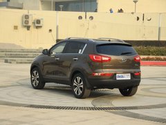 2011款 2.0L 自动 GL 两驱版 5座