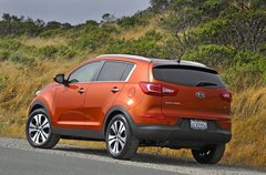 2011款 2.0L 自动 GL 两驱版 5座