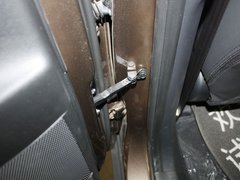 2011款 2.0L 自动 GL 两驱版 5座