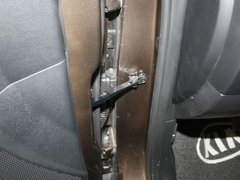 2011款 2.0L 自动 GL 两驱版 5座