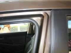 2011款 2.0L 自动 GL 两驱版 5座