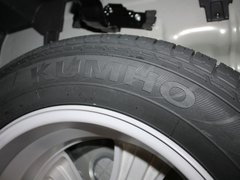 2011款 2.0L 自动 GL 两驱版 5座
