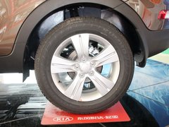 2011款 2.0L 自动 GL 两驱版 5座