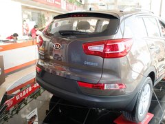 2011款 2.0L 自动 GL 两驱版 5座