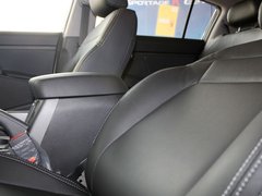 2011款 2.0L 自动 GL 两驱版 5座