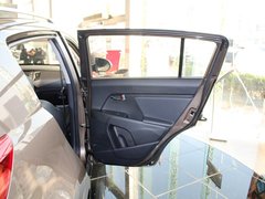 2011款 2.0L 自动 GL 两驱版 5座