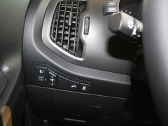 2011款 2.0L 自动 GL 两驱版 5座