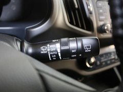 2011款 2.0L 自动 GL 两驱版 5座