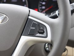 2010款 三厢 1.4L 自动 舒适型 GS