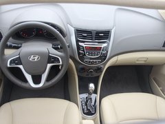 2010款 三厢 1.4L 自动 舒适型 GS