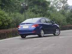 2010款 三厢 1.4L 自动 舒适型 GS