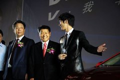 2010款 三厢 1.4L 自动 舒适型 GS