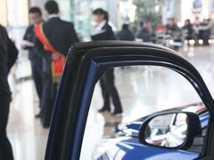 2010款 三厢 1.4L 自动 舒适型 GS