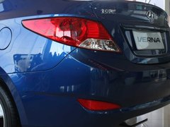 2010款 三厢 1.4L 自动 舒适型 GS