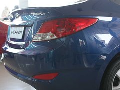 2010款 三厢 1.4L 自动 舒适型 GS