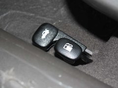2010款 三厢 1.4L 自动 舒适型 GS