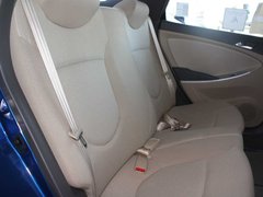 2010款 三厢 1.4L 自动 舒适型 GS