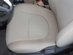 2010款 三厢 1.4L 自动 舒适型 GS
