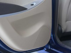 2010款 三厢 1.4L 自动 舒适型 GS