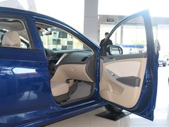 2010款 三厢 1.4L 自动 舒适型 GS