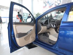 2010款 三厢 1.4L 自动 舒适型 GS