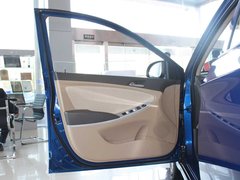 2010款 三厢 1.4L 自动 舒适型 GS