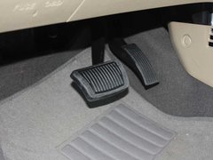 2010款 三厢 1.4L 自动 舒适型 GS