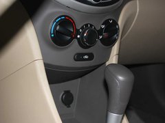 2010款 三厢 1.4L 自动 舒适型 GS