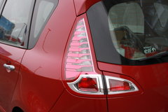 2011款 2.0 CVT 时尚版 5座