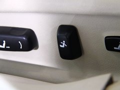 2011款 2.0T 自动 尊贵柴油版