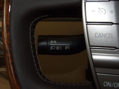 2011款 V6 3.6L 4座加长Individual版