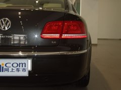 2011款 V6 3.6L 4座加长Individual版