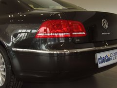 2011款 V6 3.6L 4座加长Individual版