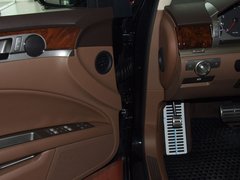 2011款 V6 3.6L 4座加长Individual版