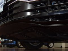 2011款 V6 3.6L 4座加长Individual版