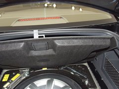 2011款 V6 3.6L 4座加长Individual版